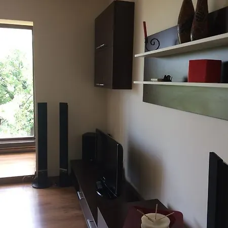 Apartament Andra